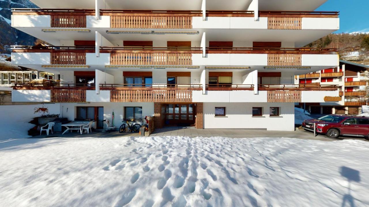 Gonenstein Residence In Leukerbad, Entire Apartment/Studio With Balcony Екстер'єр фото